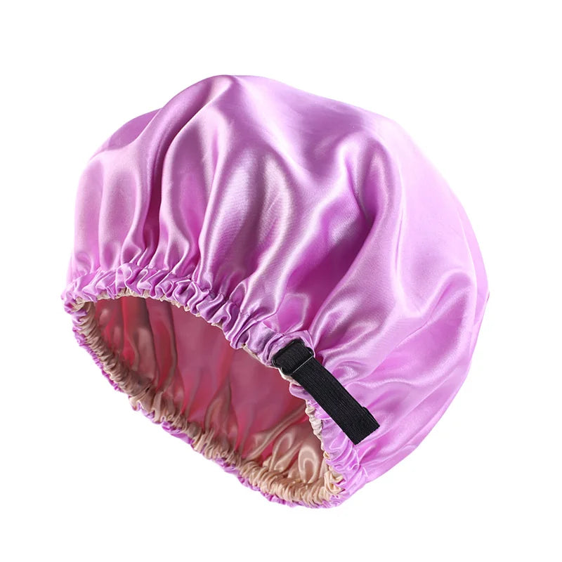 Grand Bonnet en Satin Ajustable